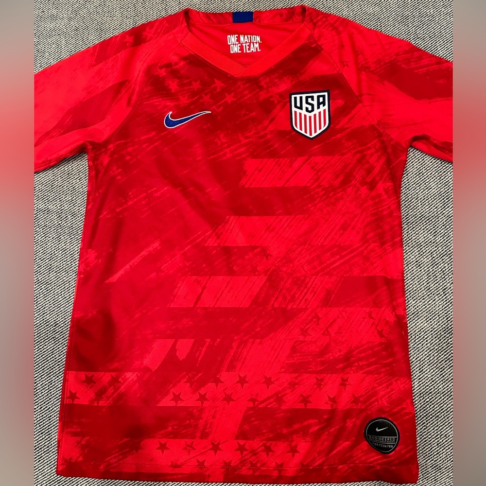 EUC USWNT Nike away jersey youth large